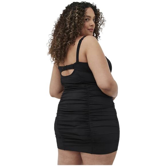 Torrid NWT Ruched Retro Mid-Length Swim Dress Black Size 6X D/DD Underwire - Picture 4 of 11